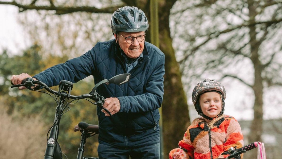 Actie ‘Fietshelm met korting voor mensen van 55 jaar en ouder’ verlengd tot 1 juni