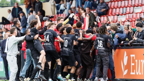 Ondersteun Almere City FC O21 bij het promotie-degradatieduel!