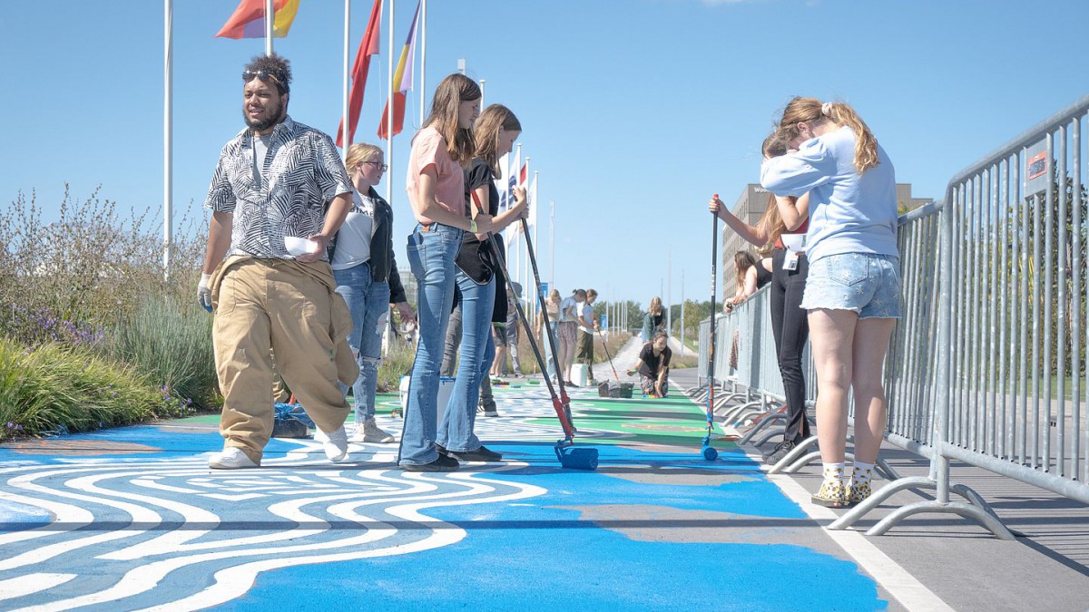 Busbaan Floriade gesierd door blijvend kunstwerk