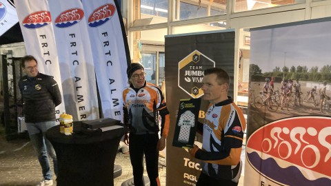 FRTC Almere gepromoveerd naar bolletjestruiniveau Team Jumbo-Visma Koers