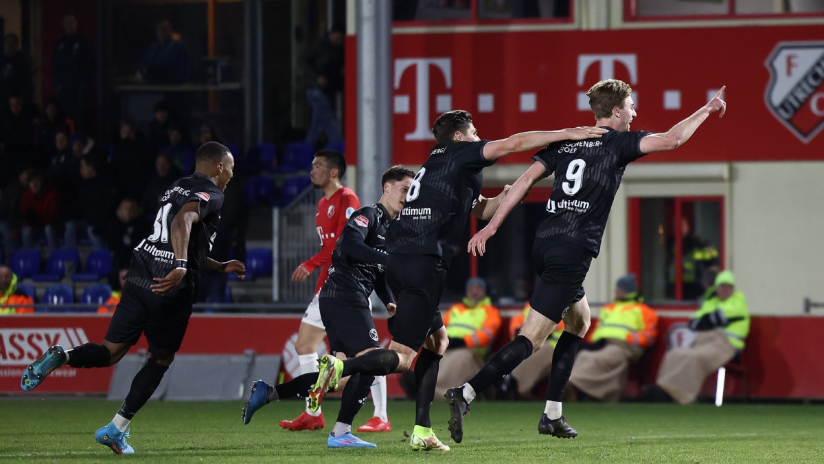 7 oktober away-day naar Jong FC Utrecht