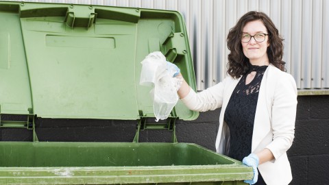 Schoonmaakactie op industriegebied de Steiger