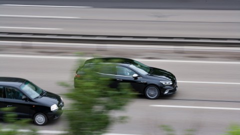 Rijkswaterstaat haalt verwarrende belijning niet weg 