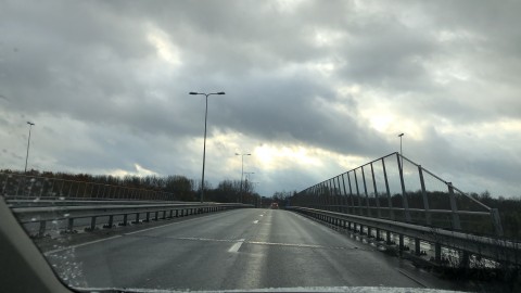 Veel wind, regen en recordzacht.