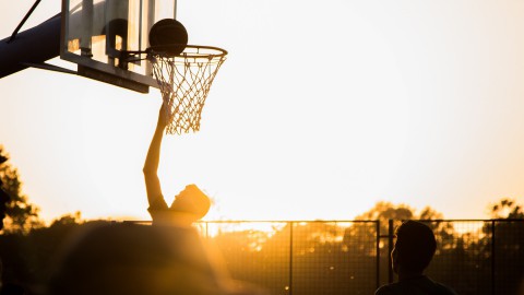 Zware weg naar NBA voor basketbaltalenten Tristan en Jamie