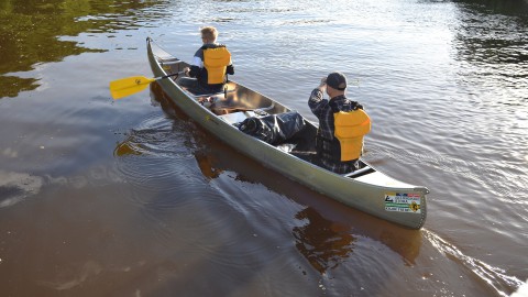 Gratis zeilen, suppen, kano en surfen voor kinderen in Almere