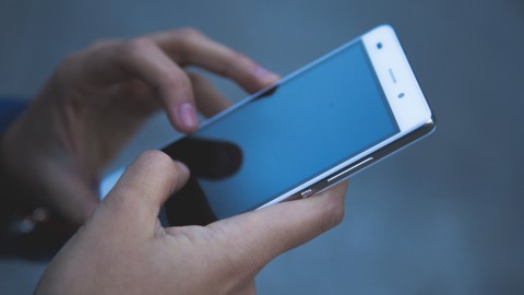 Jongen (17) aangehouden voor diefstal telefoon  